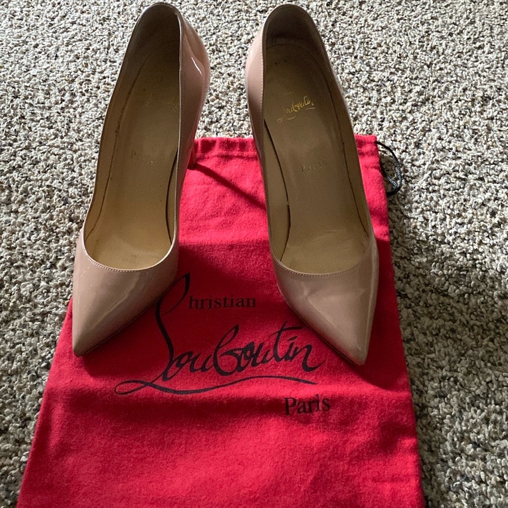 Christian Louboutin- pigalle 100 Nude